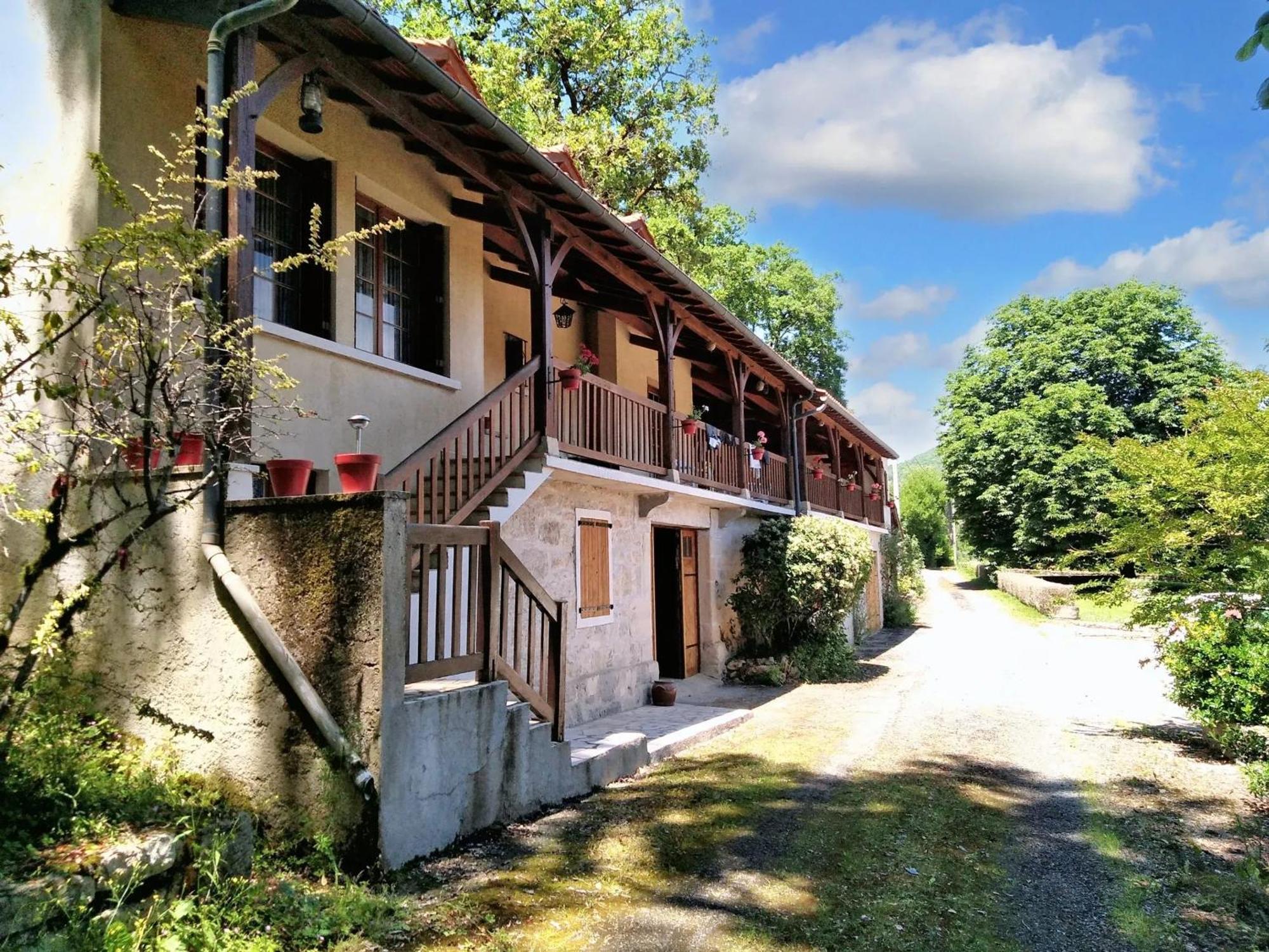 Villa Confortable A Milhars Avec Piscine Privee ภายนอก รูปภาพ